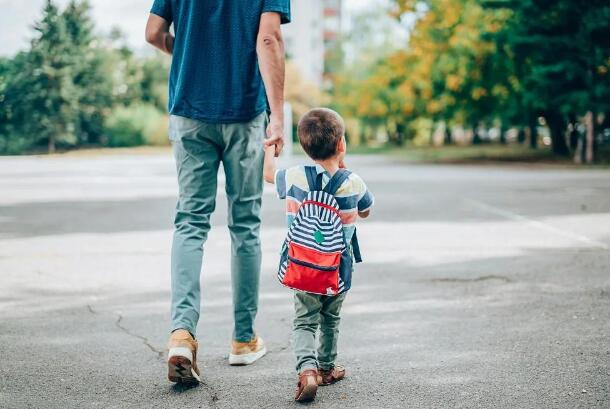 孩子上学焦虑怎么办?学会这几招轻松应对问题